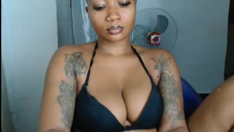 Snapshot of juicyxpink chatting on 30, 6, 2026 juicyxpink online show from 30, 6, 2026