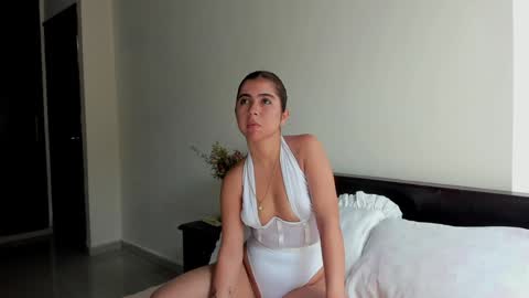 Snapshot of juieth_gv chatting on 26, 12, 2024 Andry but call me yulieth online show from 26, 12, 2024