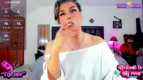 Jujubee online show from 30, 1, 2025