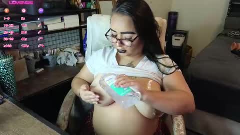 Julesss online show from 7, 10, 2025