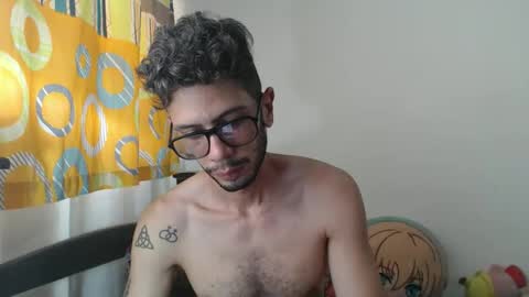 Snapshot of julfigo chatting on 7, 5, 2026 Julfigo online show from 7, 5, 2026