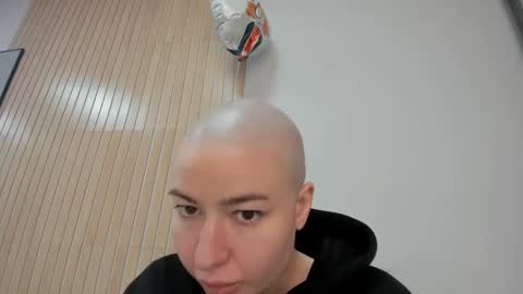 Snapshot of julia_bright chatting on 12, 4, 2026 julia bright online show from 12, 4, 2026