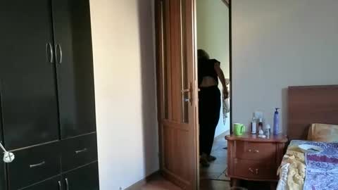 Snapshot of julia_giulia chatting on 11, 10, 2025 julia_giulia online show from 11, 10, 2025