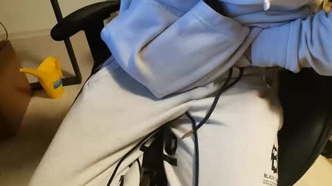 julia_official online show from 27, 2, 2026