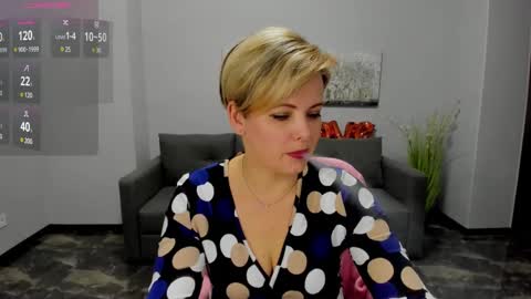 Julia online show from 18, 2, 2025