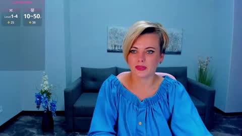 Julia online show from 19, 9, 2025