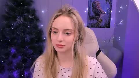 Snapshot of juliabrewwer chatting on 14, 1, 2026 Julia online show from 14, 1, 2026