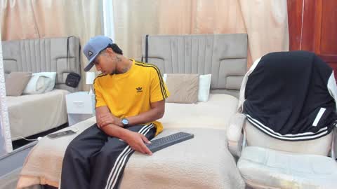 Snapshot of julian_billy chatting on 28, 12, 2024 julian billy online show from 28, 12, 2024