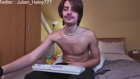 julian_cassablanca online show from 12, 12, 2024