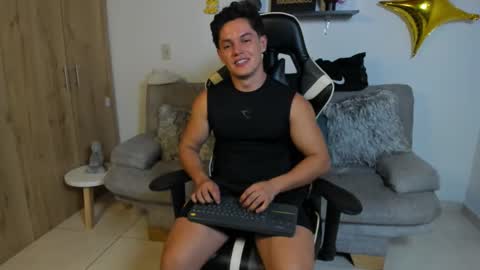 julian_wallace online show from 7, 1, 2026