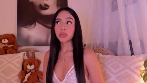 Snapshot of juliana_cute_22 chatting on 21, 10, 2025 Juliana online show from 21, 10, 2025