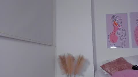Snapshot of julianagreyx chatting on 28, 12, 2024 Juli  online show from 28, 12, 2024
