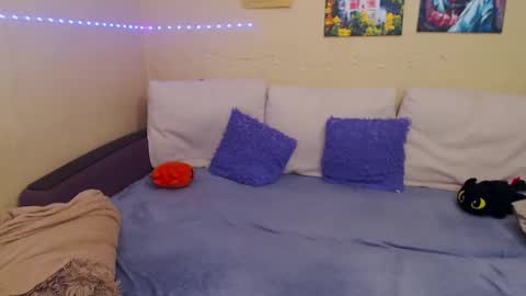 Jul online show from 1, 3, 2025