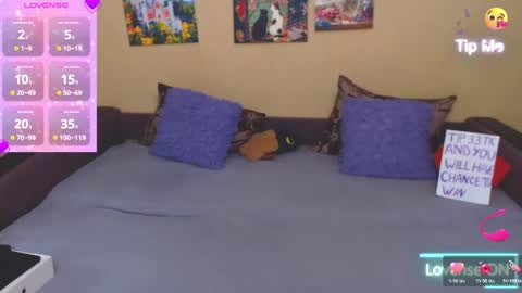 Snapshot of juliasane_ chatting on 7, 6, 2026 Jul online show from 7, 6, 2026