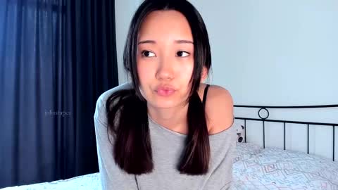julia online show from 1, 3, 2025