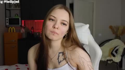 julidropp online show from 9, 10, 2025