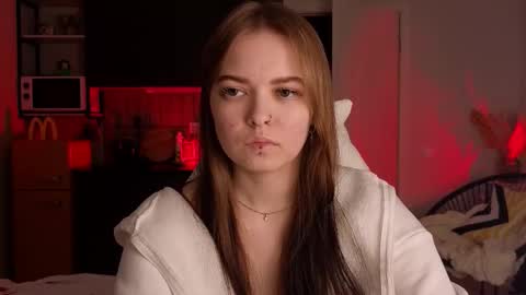 julidropp online show from 8, 11, 2025