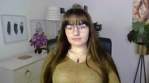 Snapshot of julie_extasy chatting on 22, 9, 2025 Julie online show from 22, 9, 2025