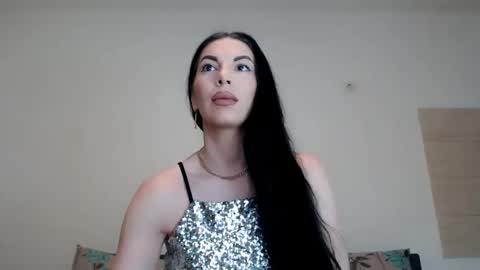 julie_queenxx online show from 9, 2, 2026
