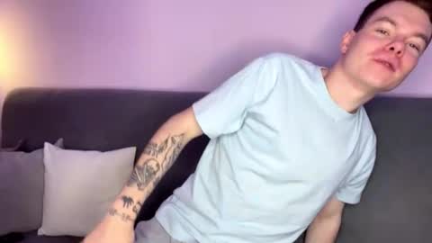 Julie and Thomas online show from 20, 9, 2025