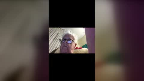 juliendad online show from 28, 2, 2026