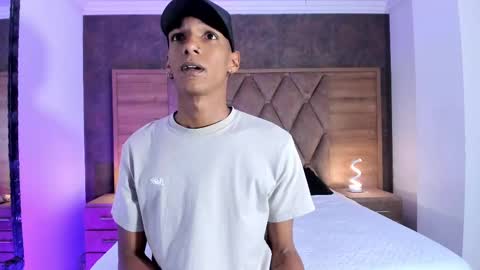 Julien online show from 19, 9, 2025