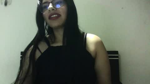 Snapshot of julieta_989 chatting on 24, 10, 2025 julieta_989 online show from 24, 10, 2025