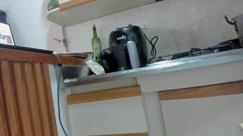 Juli online show from 10, 11, 2025