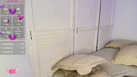 Juli online show from 20, 12, 2024