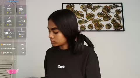 Juli online show from 25, 9, 2025