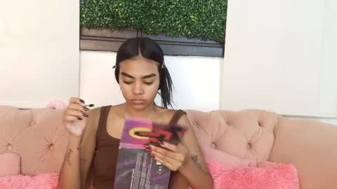 Juli online show from 17, 4, 2026