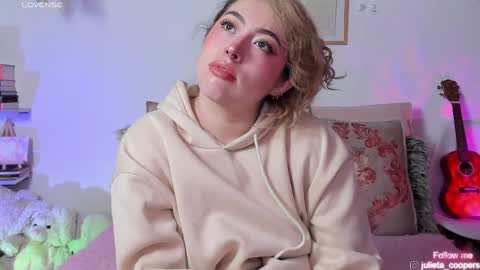 Juli  online show from 3, 4, 2026