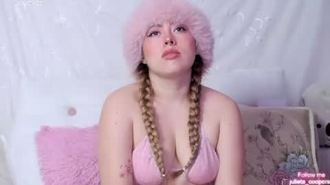 Snapshot of julieta_cooper20 chatting on 21, 6, 2026 Juli online show from 21, 6, 2026