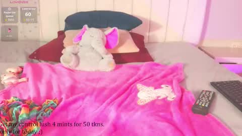 Julieta  IG juietaflower06 online show from 2, 2, 2026