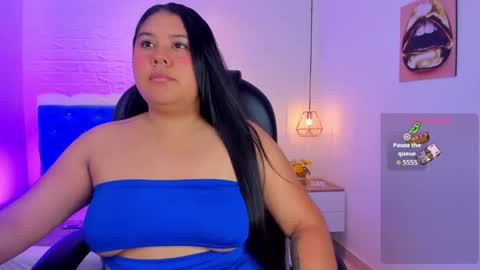 Snapshot of julieta_miller01 chatting on 3, 10, 2025 Julieta Mille online show from 3, 10, 2025
