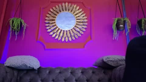  Julieta  online show from 7, 4, 2026