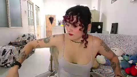 Julieta Jaguar online show from 15, 6, 2026