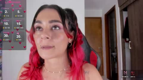 serafelle online show from 17, 12, 2024