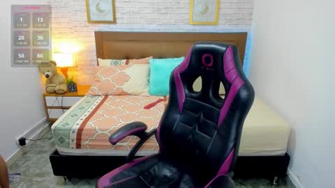 Snapshot of julieth_love_ chatting on 14, 9, 2025 Julieth online show from 14, 9, 2025