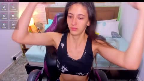 Snapshot of julieth_love_ chatting on 21, 9, 2025 Julieth online show from 21, 9, 2025
