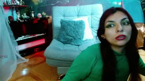 Snapshot of julieth_sex1 chatting on 25, 4, 2026 online show from 25, 4, 2026