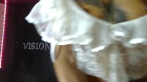 Julieth Wolf online show from 30, 1, 2025