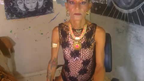 Julieth Wolf online show from 17, 10, 2025