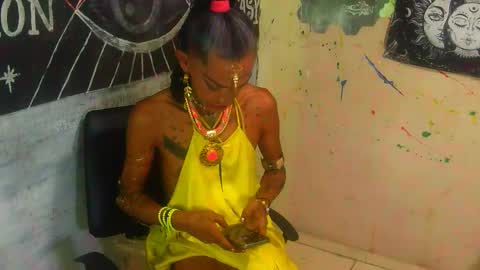 Julieth Wolf online show from 26, 10, 2025