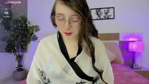 Snapshot of julietha_bianco_ chatting on 24, 9, 2025 Julietha online show from 24, 9, 2025