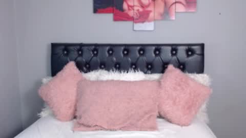 Snapshot of julietha_fox chatting on 9, 1, 2025 julietha fox online show from 9, 1, 2025