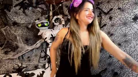 Julietta Jackson online show from 29, 10, 2025