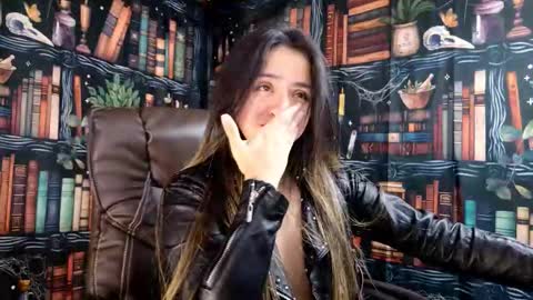 Julietta Jackson online show from 25, 3, 2026