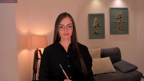 Snapshot of juliettabasset chatting on 20, 1, 2025 JULIETTA online show from 20, 1, 2025