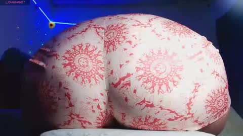 Julietta Big online show from 30, 3, 2026